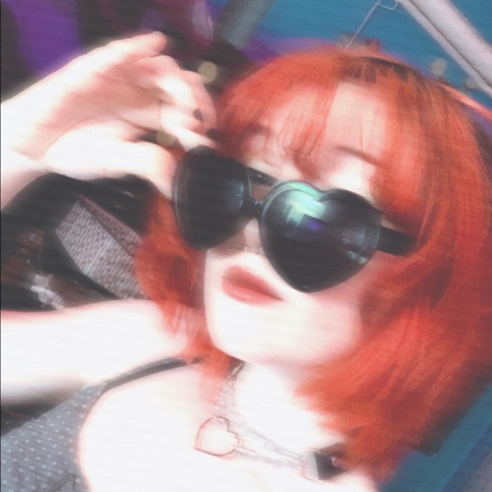 Meet your Posher, Alex